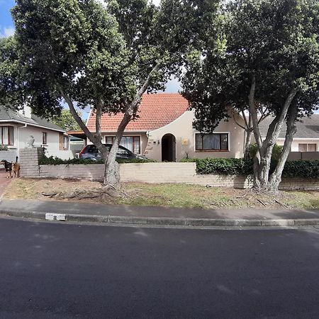 The Pool Cottage Vishoek Buitenkant foto